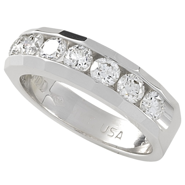 Lady's Faceted Machines Set Diamond Ring